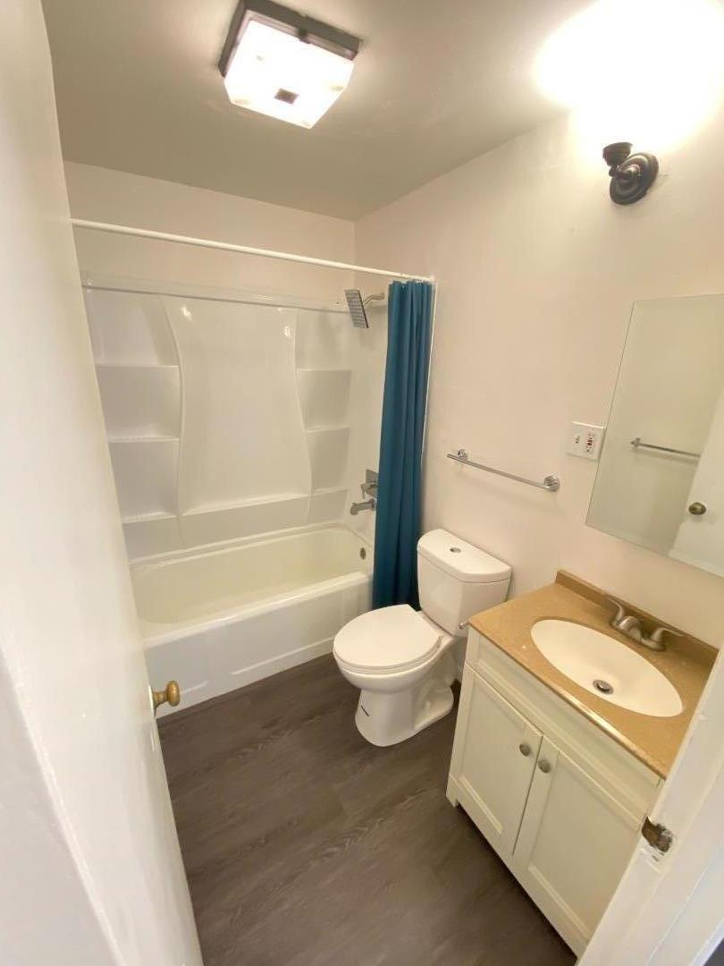 Detail Gallery Image 9 of 16 For 1818 63rd St, Berkeley,  CA 94703 - 3 Beds | 2 Baths