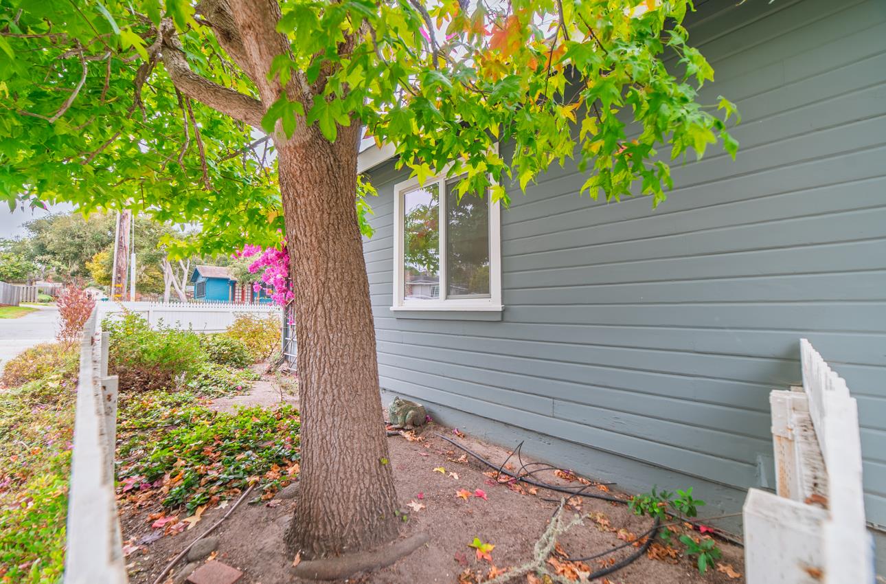 Detail Gallery Image 25 of 26 For 884 Gibson Ave, Pacific Grove,  CA 93950 - 2 Beds | 1 Baths