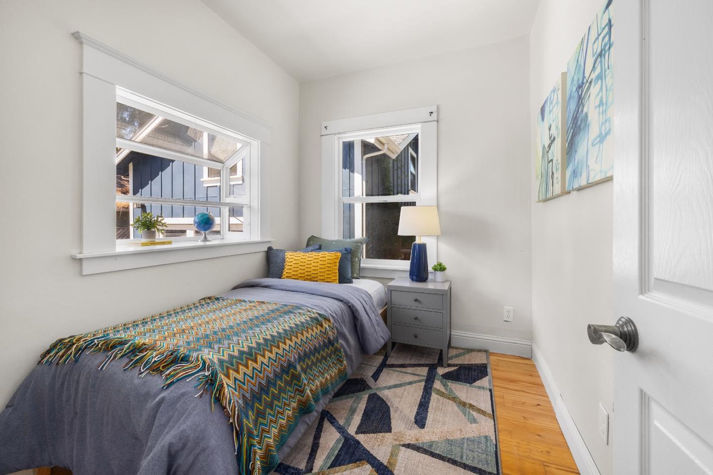 Detail Gallery Image 13 of 46 For 1124 Laurel St, Santa Cruz,  CA 95060 - 3 Beds | 2 Baths