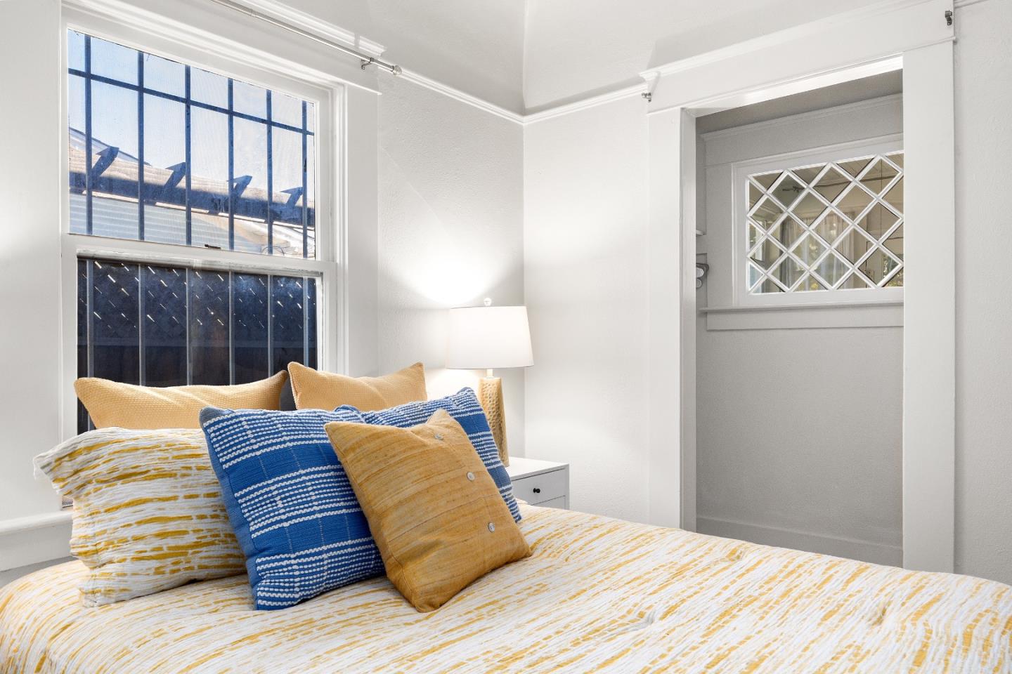 Detail Gallery Image 18 of 46 For 1124 Laurel St, Santa Cruz,  CA 95060 - 3 Beds | 2 Baths