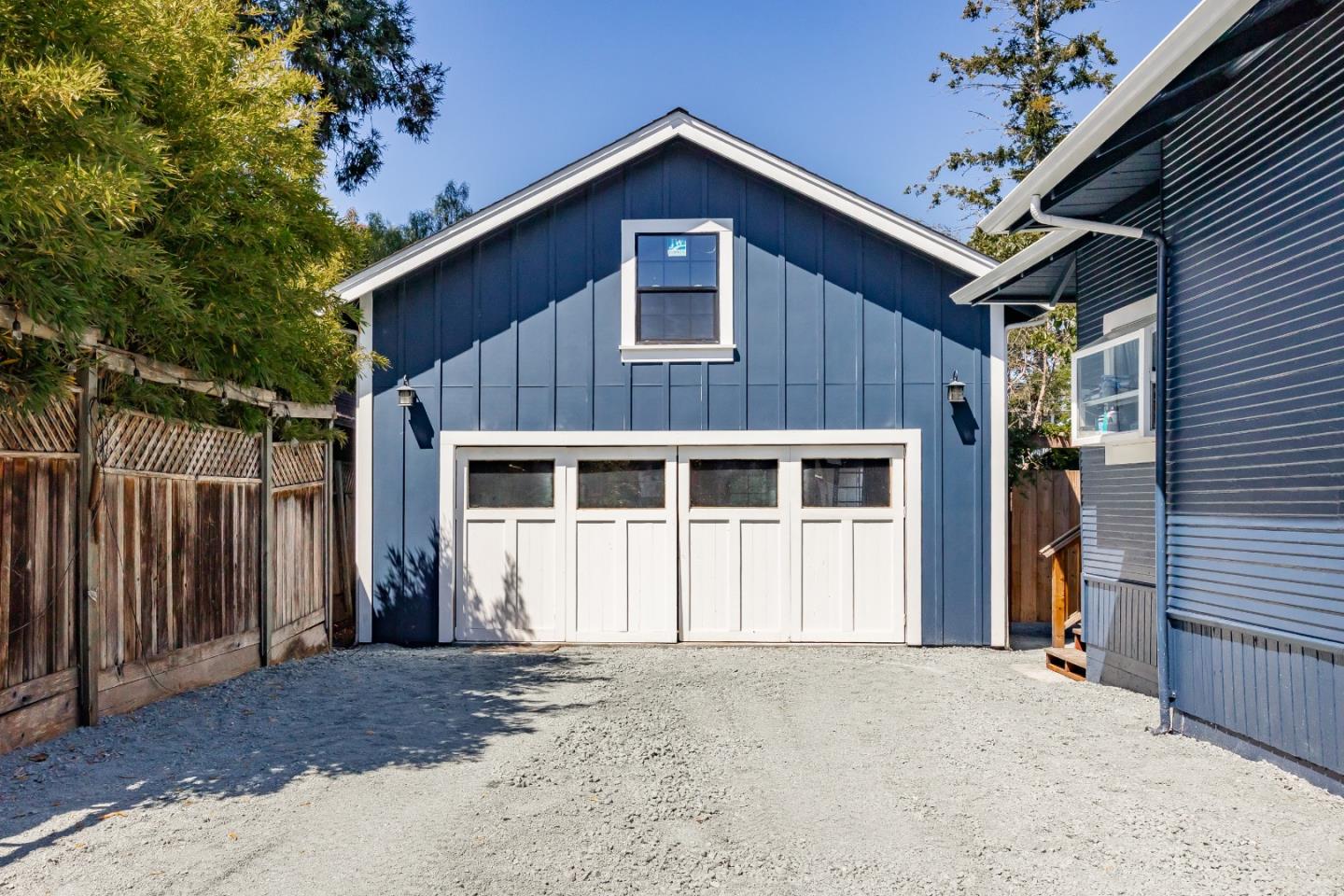 Detail Gallery Image 27 of 46 For 1124 Laurel St, Santa Cruz,  CA 95060 - 3 Beds | 2 Baths