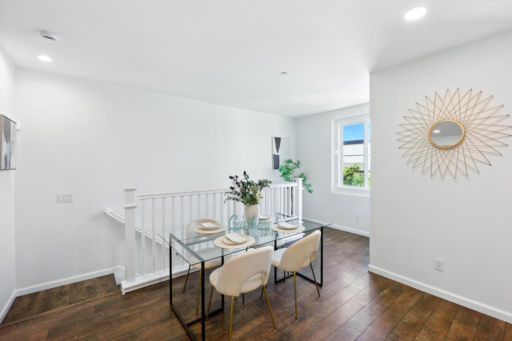 Detail Gallery Image 14 of 37 For 1309 Mercado Way, San Jose,  CA 95131 - 2 Beds | 2 Baths