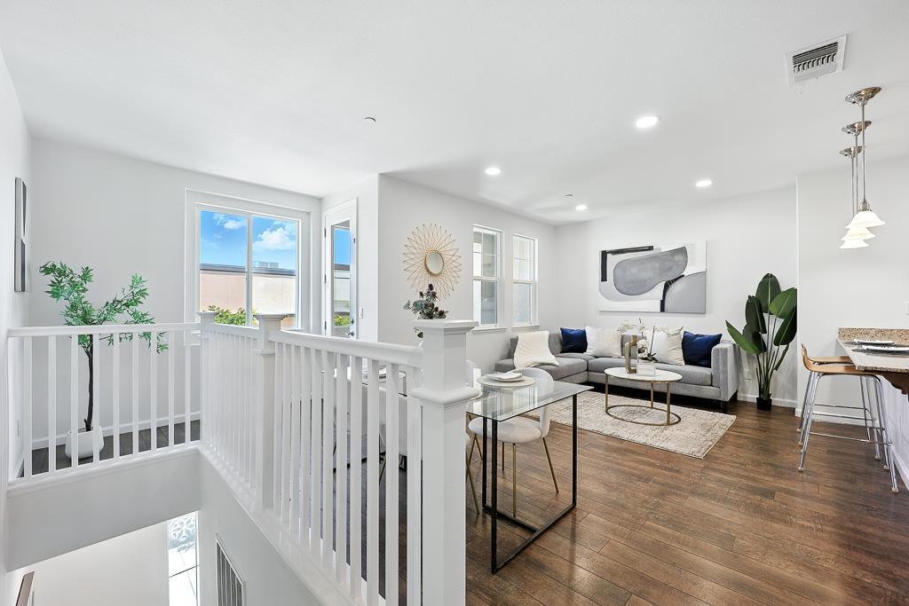 Detail Gallery Image 9 of 37 For 1309 Mercado Way, San Jose,  CA 95131 - 2 Beds | 2 Baths