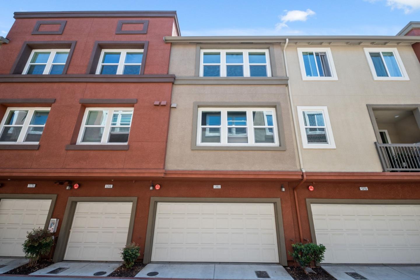 Detail Gallery Image 18 of 26 For 1368 Neleigh Pl, San Jose,  CA 95131 - 2 Beds | 2 Baths