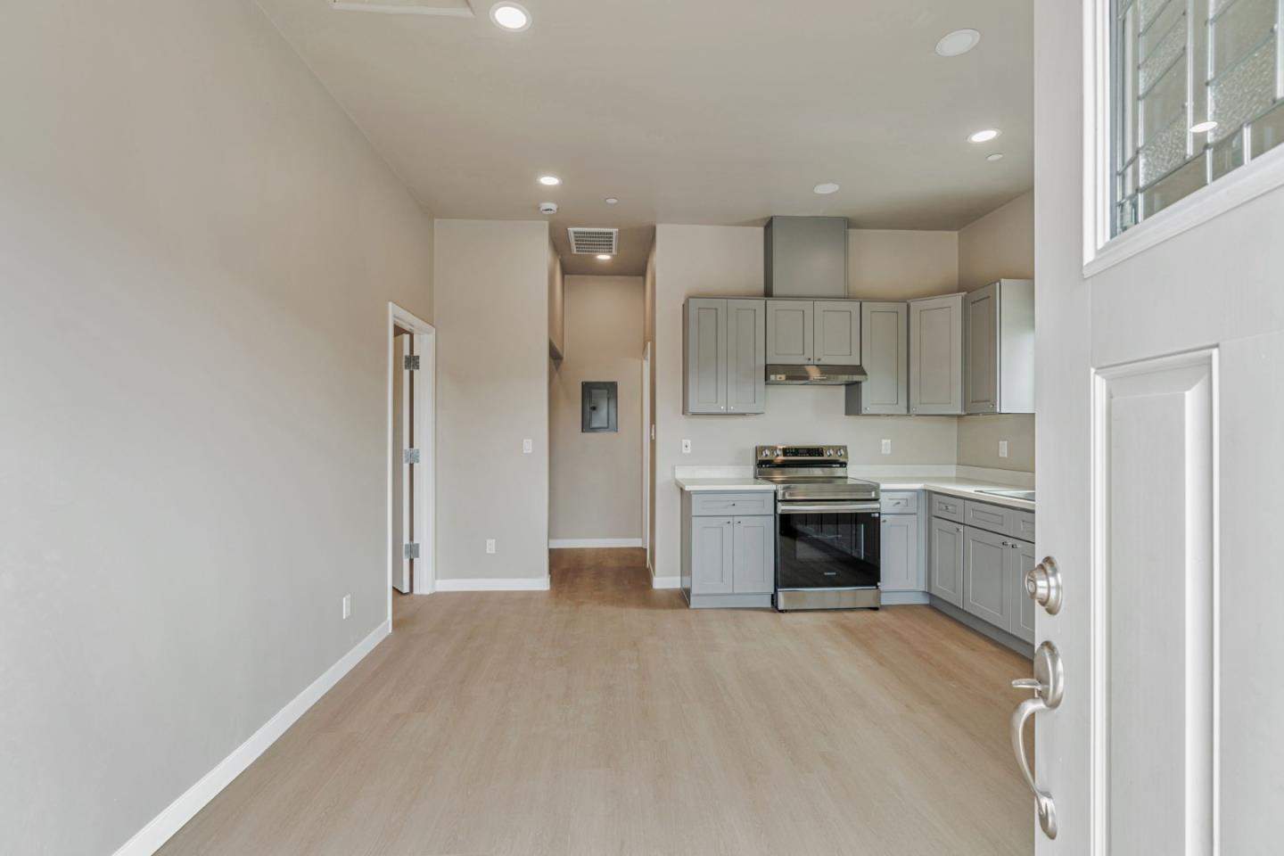 Detail Gallery Image 22 of 29 For 10720 Davis St, Castroville,  CA 95012 - 3 Beds | 3 Baths