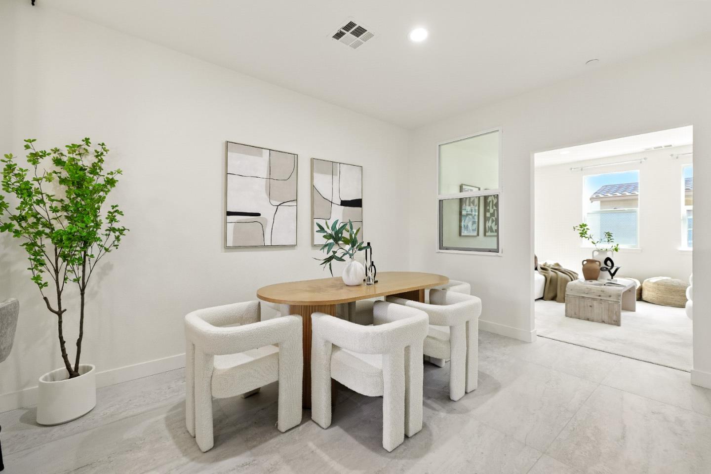 Detail Gallery Image 11 of 63 For 930 Highland Ter, Sunnyvale,  CA 94085 - 2 Beds | 2/1 Baths