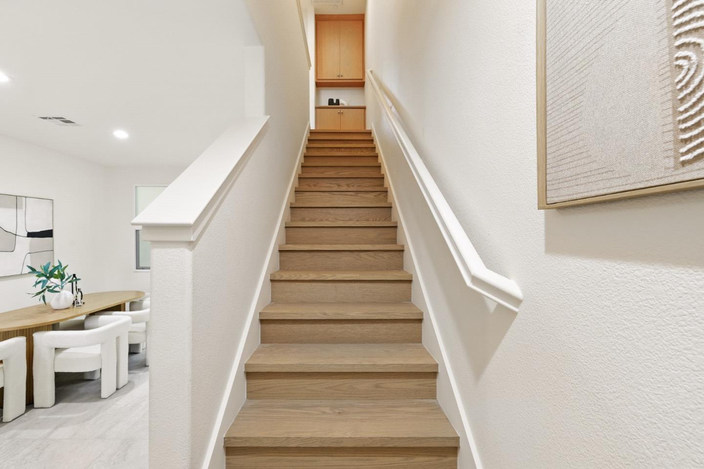 Detail Gallery Image 25 of 63 For 930 Highland Ter, Sunnyvale,  CA 94085 - 2 Beds | 2/1 Baths