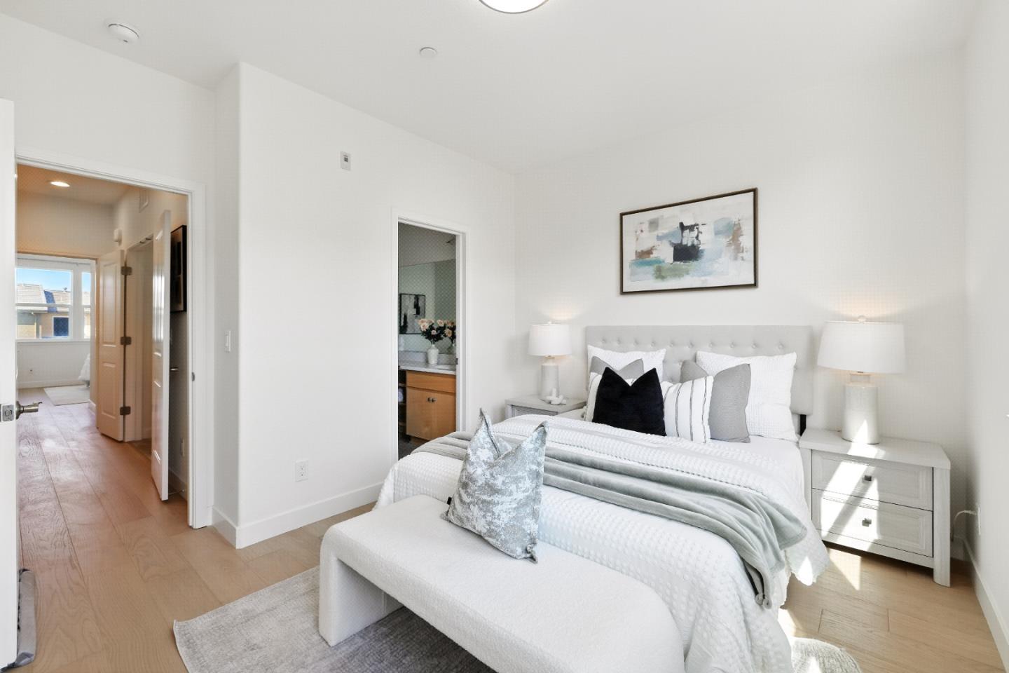 Detail Gallery Image 28 of 63 For 930 Highland Ter, Sunnyvale,  CA 94085 - 2 Beds | 2/1 Baths