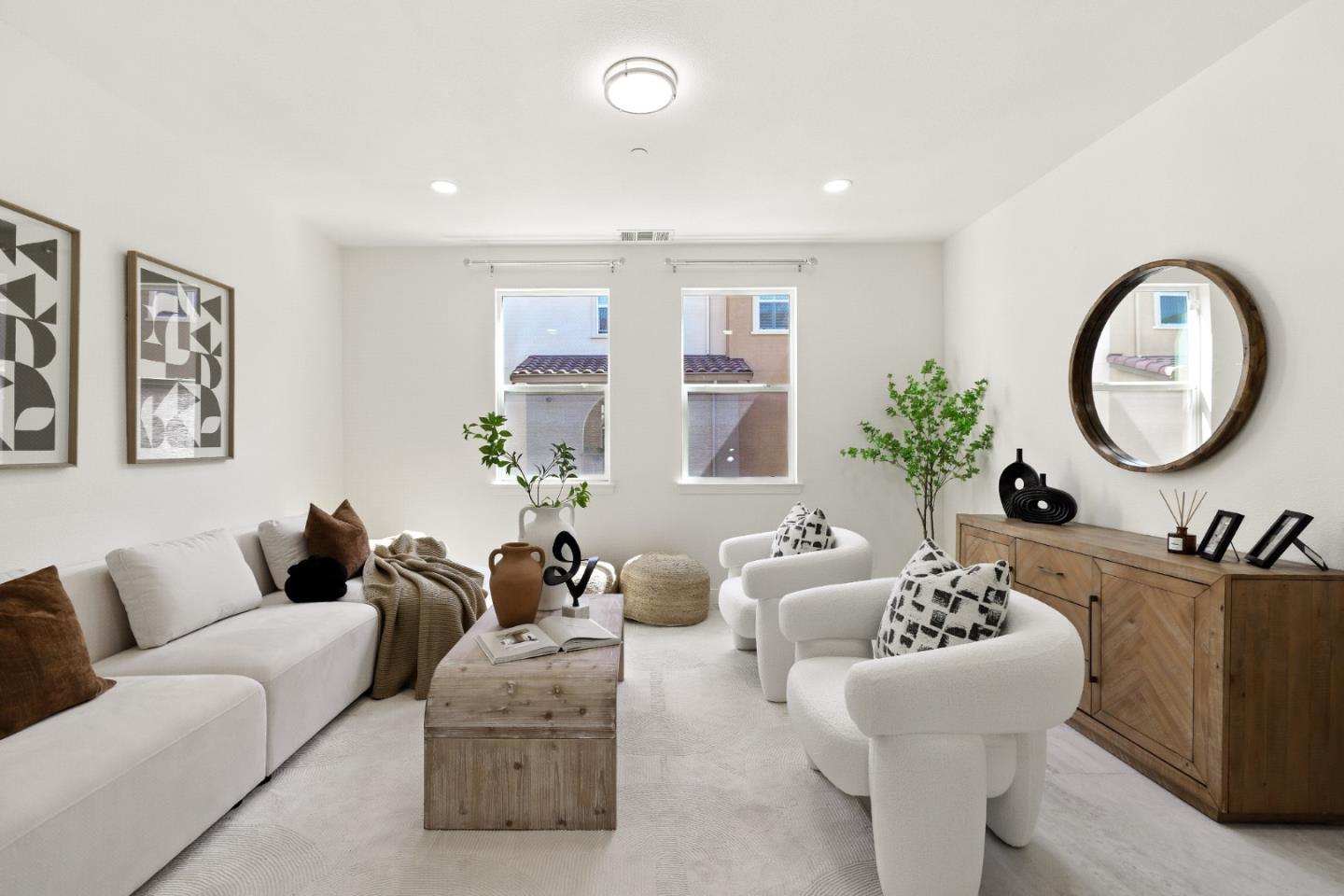 Detail Gallery Image 4 of 63 For 930 Highland Ter, Sunnyvale,  CA 94085 - 2 Beds | 2/1 Baths
