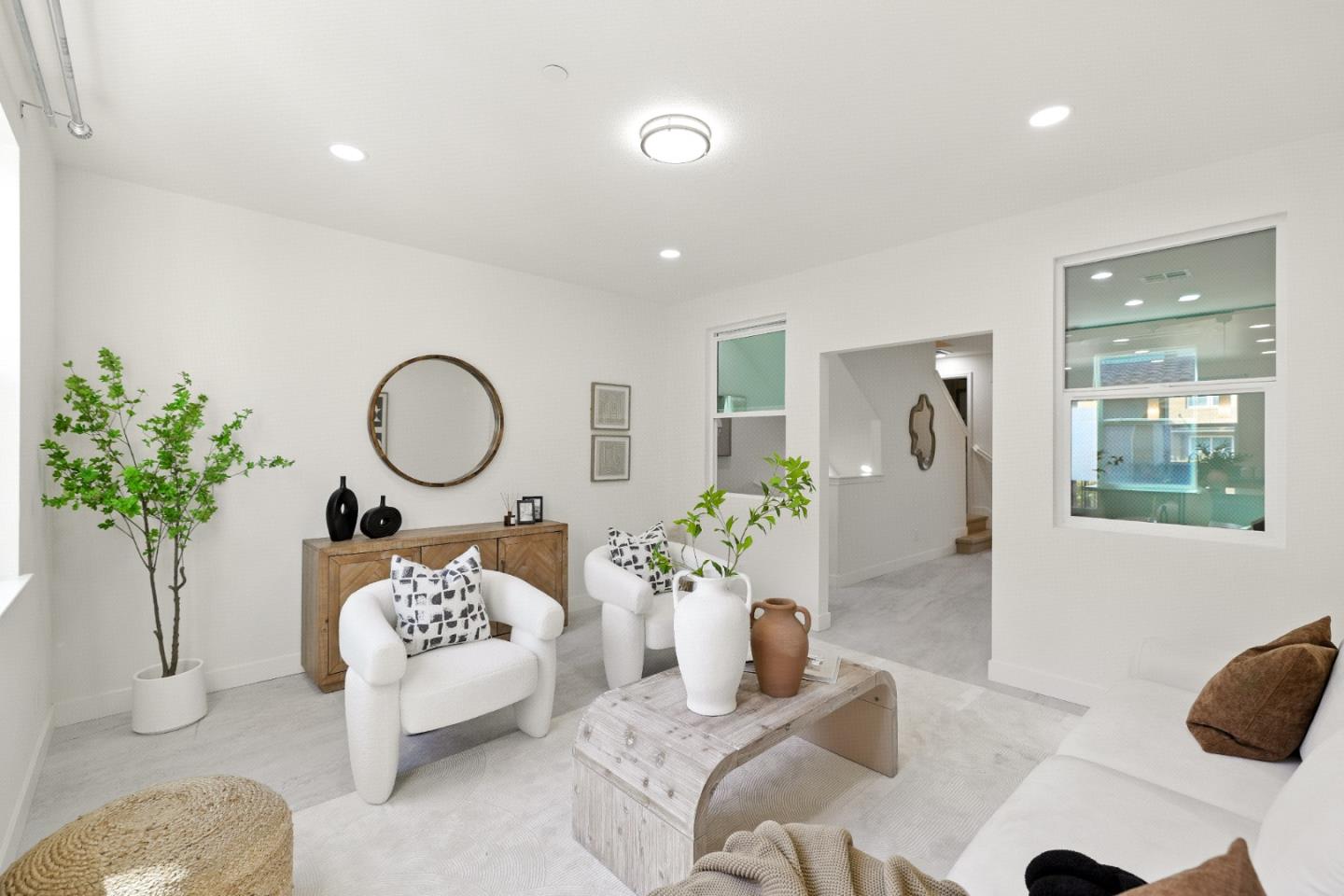 Detail Gallery Image 8 of 63 For 930 Highland Ter, Sunnyvale,  CA 94085 - 2 Beds | 2/1 Baths