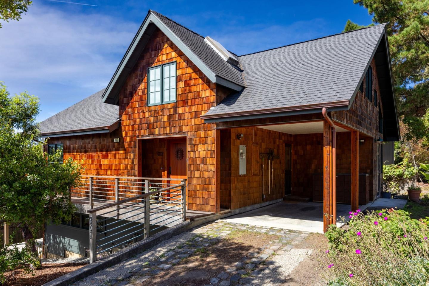 Detail Gallery Image 1 of 55 For 401 Avenue Del Oro, El Granada,  CA 94018 - 3 Beds | 2 Baths