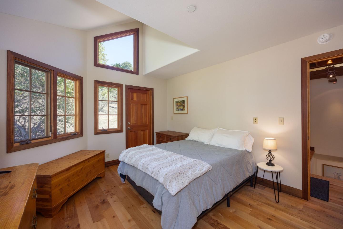 Detail Gallery Image 18 of 55 For 401 Avenue Del Oro, El Granada,  CA 94018 - 3 Beds | 2 Baths