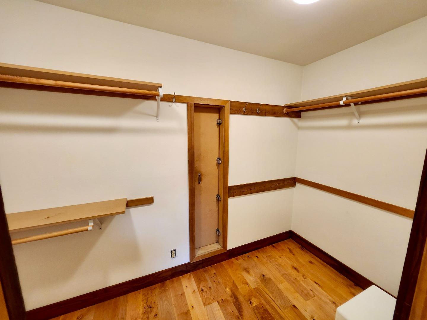 Detail Gallery Image 19 of 55 For 401 Avenue Del Oro, El Granada,  CA 94018 - 3 Beds | 2 Baths