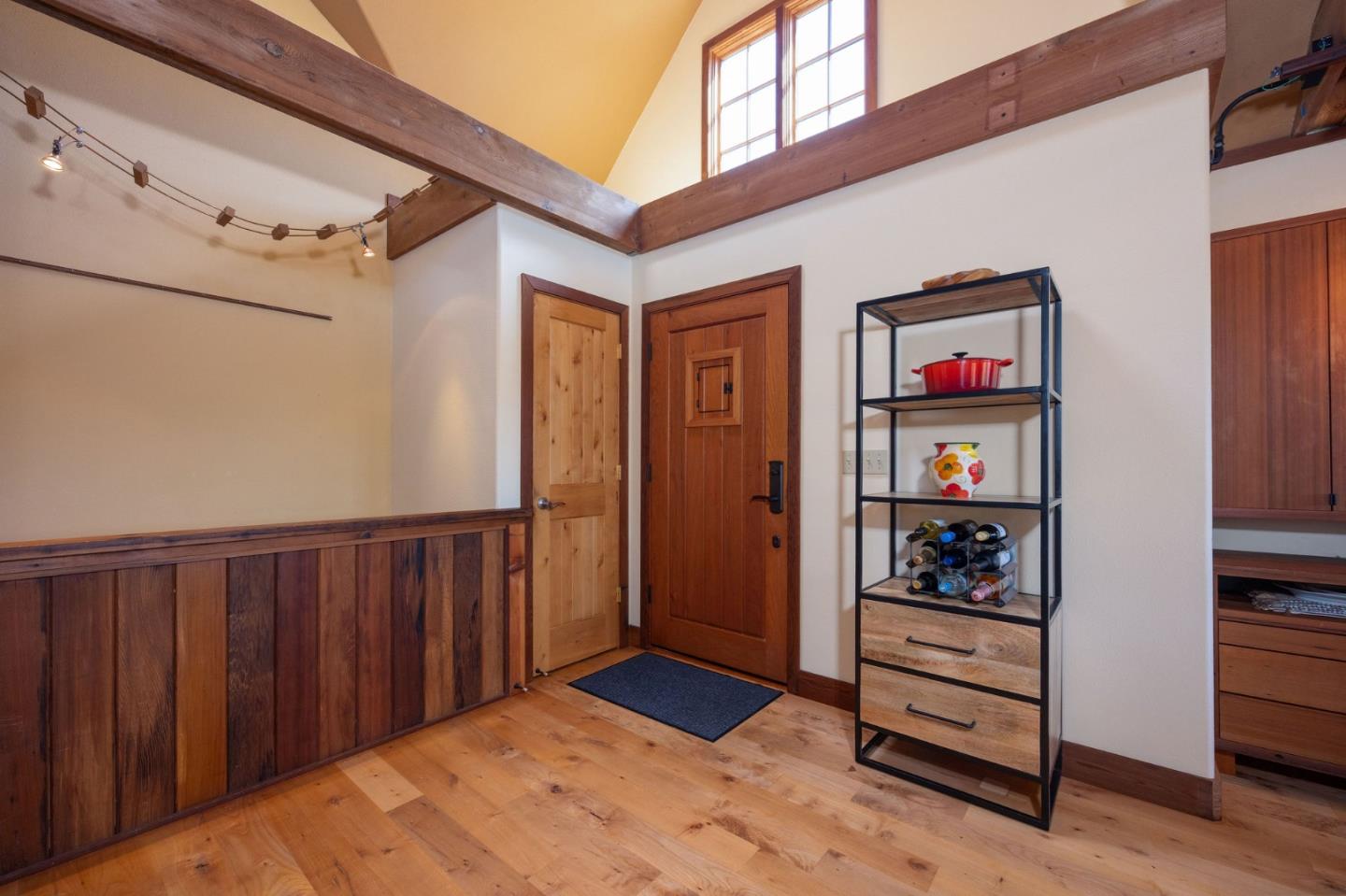 Detail Gallery Image 5 of 55 For 401 Avenue Del Oro, El Granada,  CA 94018 - 3 Beds | 2 Baths
