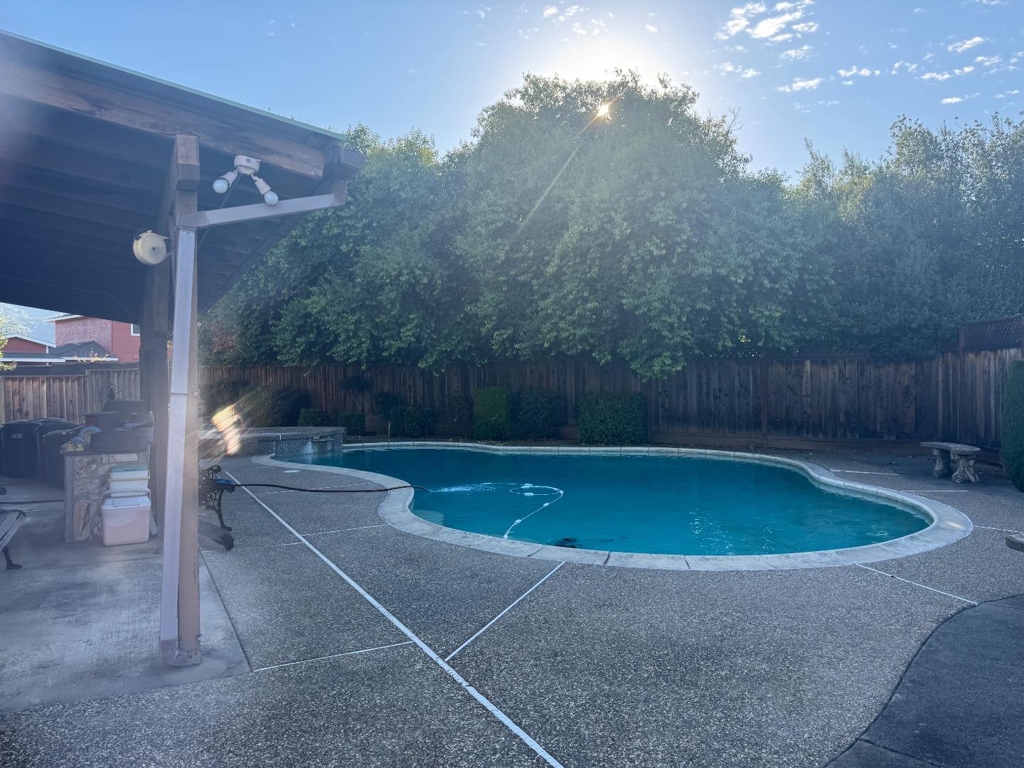Detail Gallery Image 4 of 8 For 7245 Trenton Pl, Gilroy,  CA 95020 - 5 Beds | 3 Baths