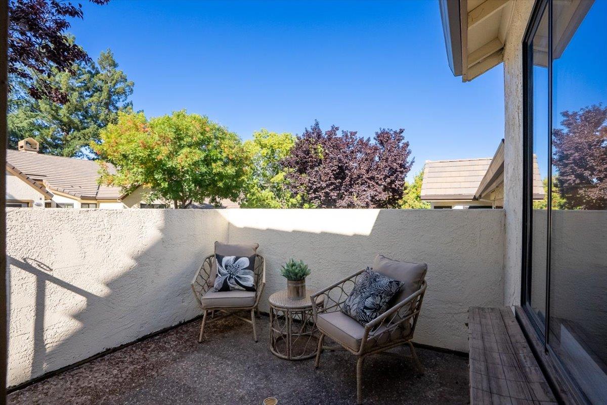 Detail Gallery Image 12 of 13 For 7676 Helmsdale Dr, San Jose,  CA 95135 - 2 Beds | 2 Baths