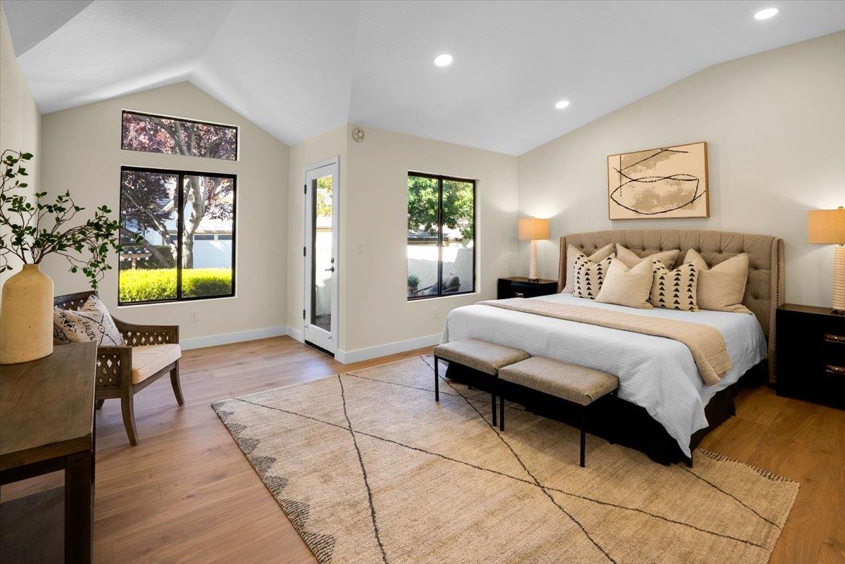 Detail Gallery Image 7 of 13 For 7676 Helmsdale Dr, San Jose,  CA 95135 - 2 Beds | 2 Baths