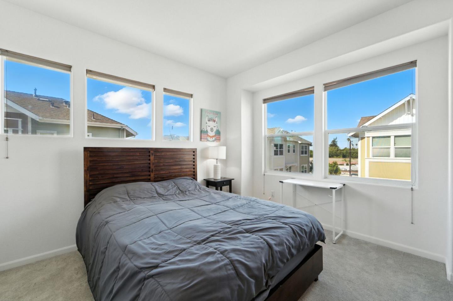 Detail Gallery Image 17 of 26 For 1201 S Hummingbird Ln, San Mateo,  CA 94402 - 2 Beds | 2/1 Baths