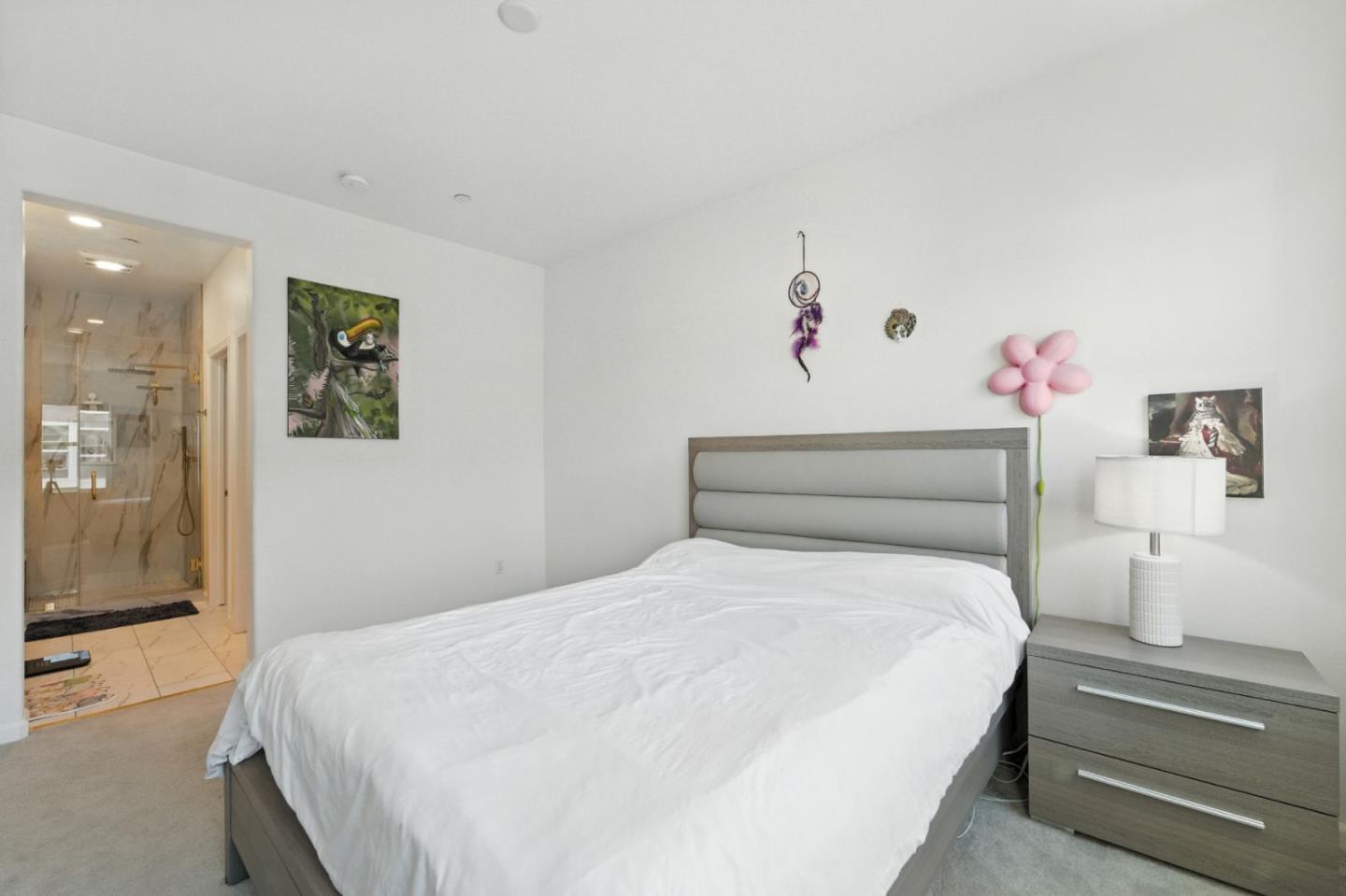 Detail Gallery Image 21 of 26 For 1201 S Hummingbird Ln, San Mateo,  CA 94402 - 2 Beds | 2/1 Baths