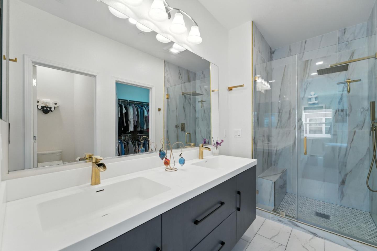 Detail Gallery Image 24 of 26 For 1201 S Hummingbird Ln, San Mateo,  CA 94402 - 2 Beds | 2/1 Baths