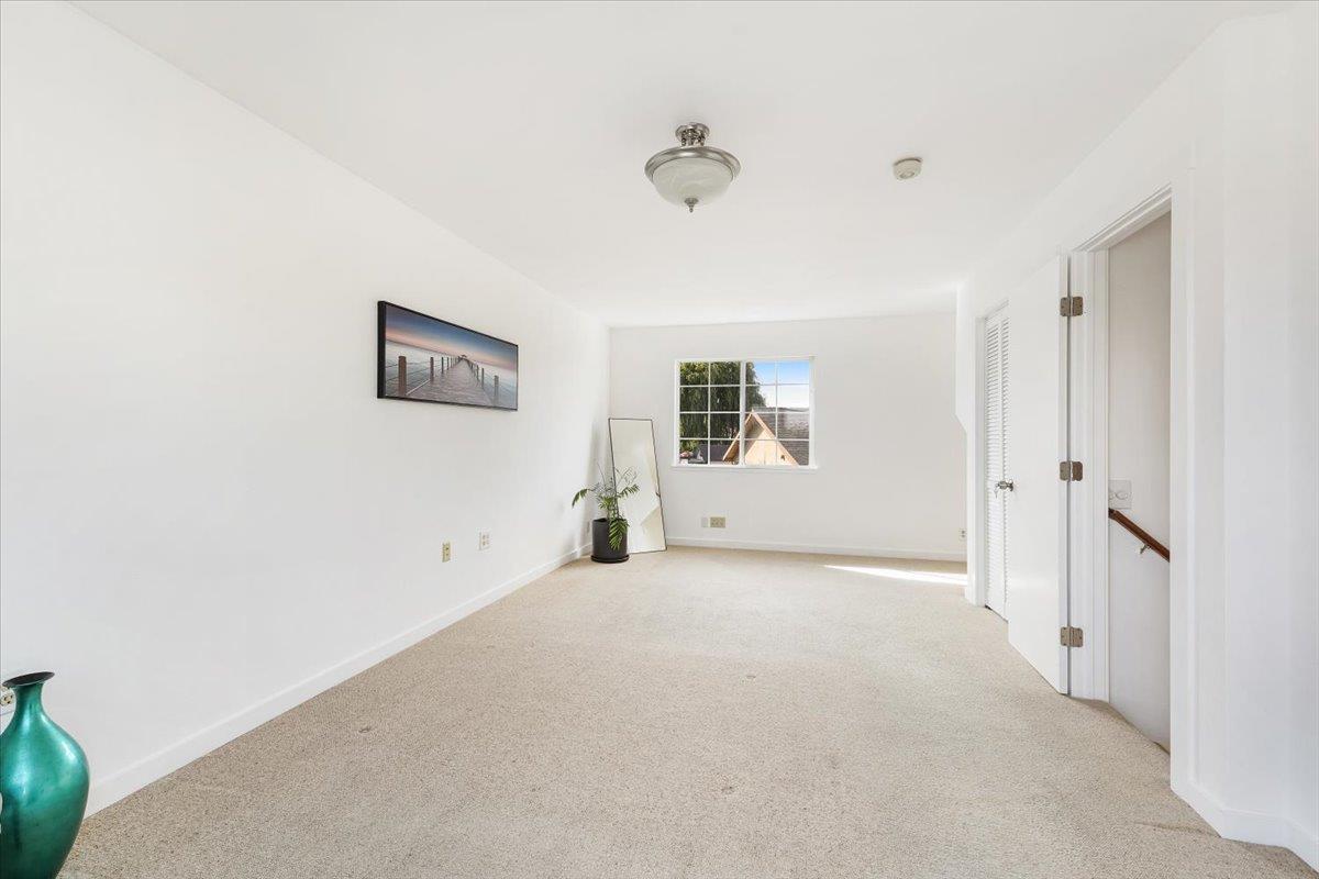 Detail Gallery Image 25 of 43 For 342 Wilkes Cir, Santa Cruz,  CA 95060 - 3 Beds | 2 Baths
