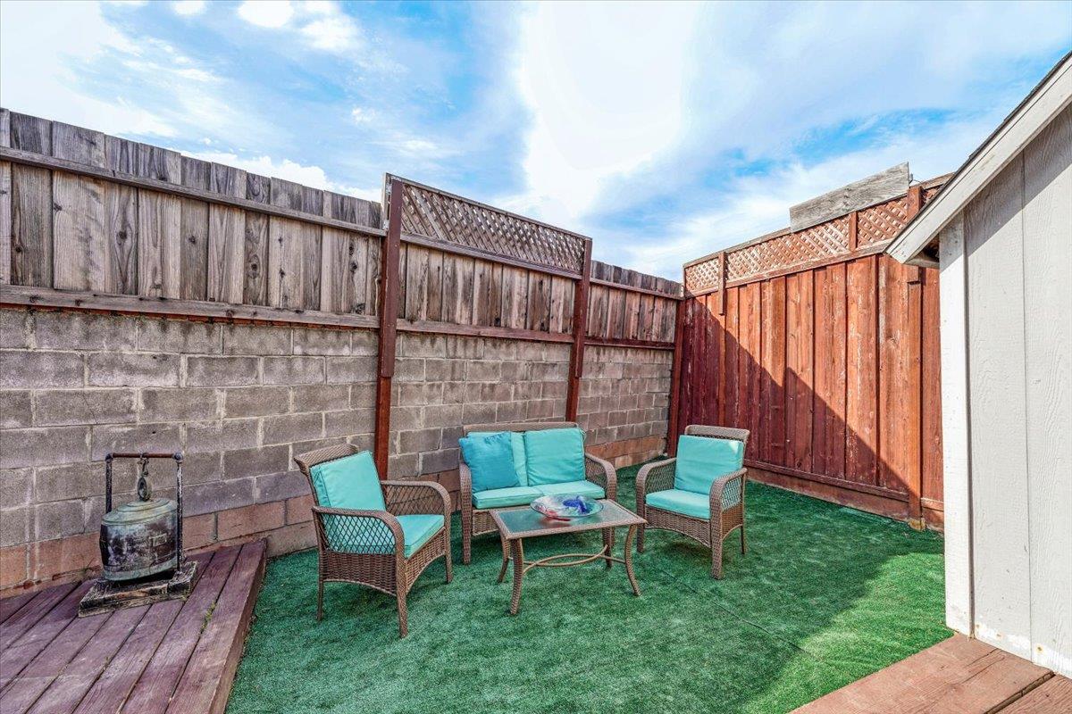Detail Gallery Image 31 of 43 For 342 Wilkes Cir, Santa Cruz,  CA 95060 - 3 Beds | 2 Baths