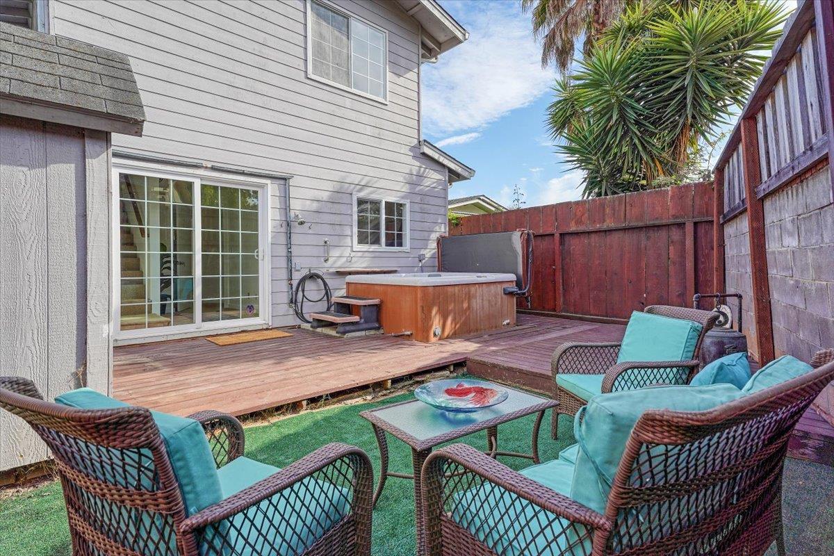Detail Gallery Image 33 of 43 For 342 Wilkes Cir, Santa Cruz,  CA 95060 - 3 Beds | 2 Baths