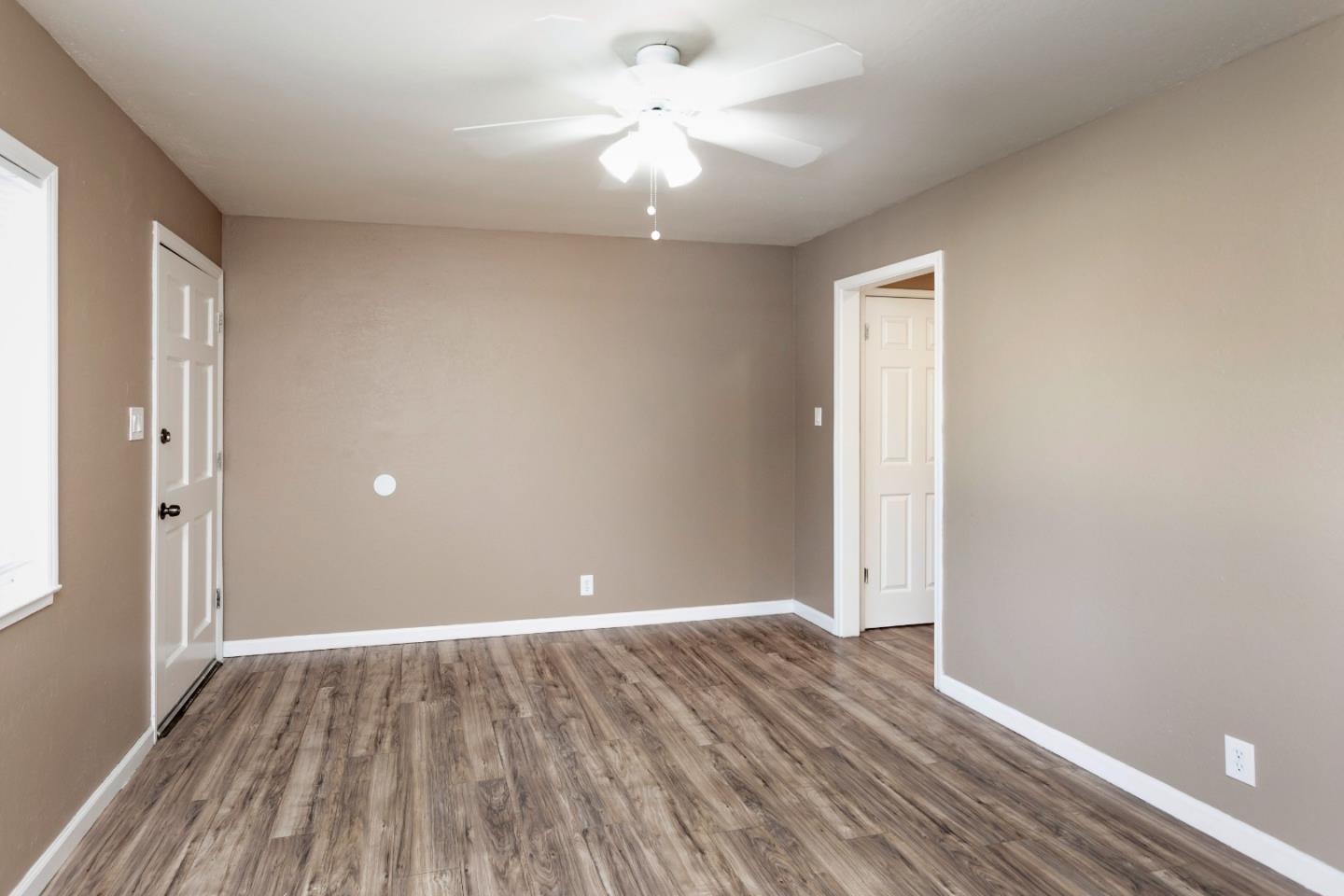 Detail Gallery Image 3 of 10 For 2136 Main St, Santa Clara,  CA 95050 - – Beds | – Baths