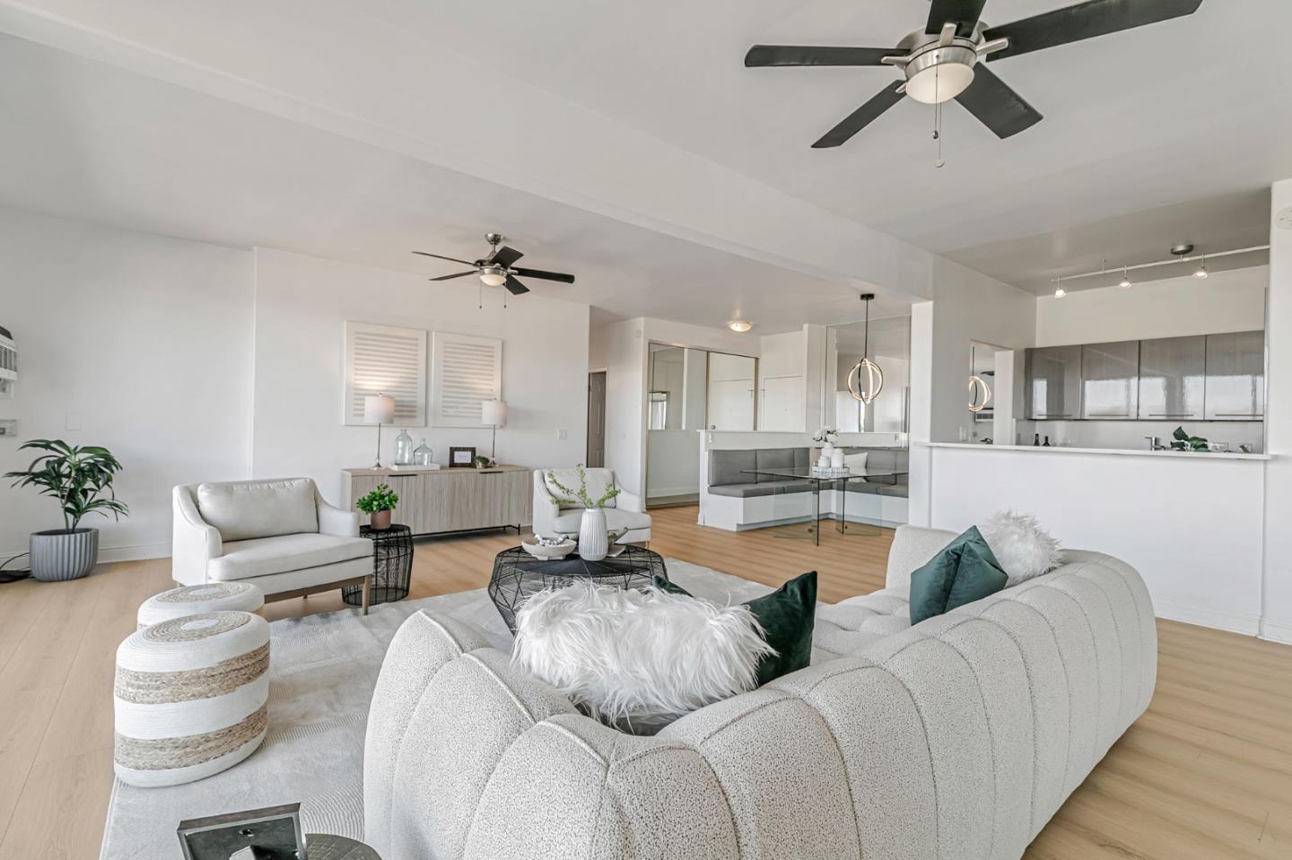 Detail Gallery Image 11 of 35 For 1700 Civic Center Dr #707,  Santa Clara,  CA 95050 - 2 Beds | 2 Baths