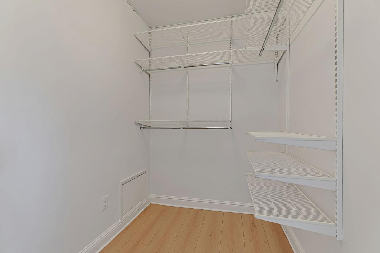Detail Gallery Image 19 of 35 For 1700 Civic Center Dr #707,  Santa Clara,  CA 95050 - 2 Beds | 2 Baths