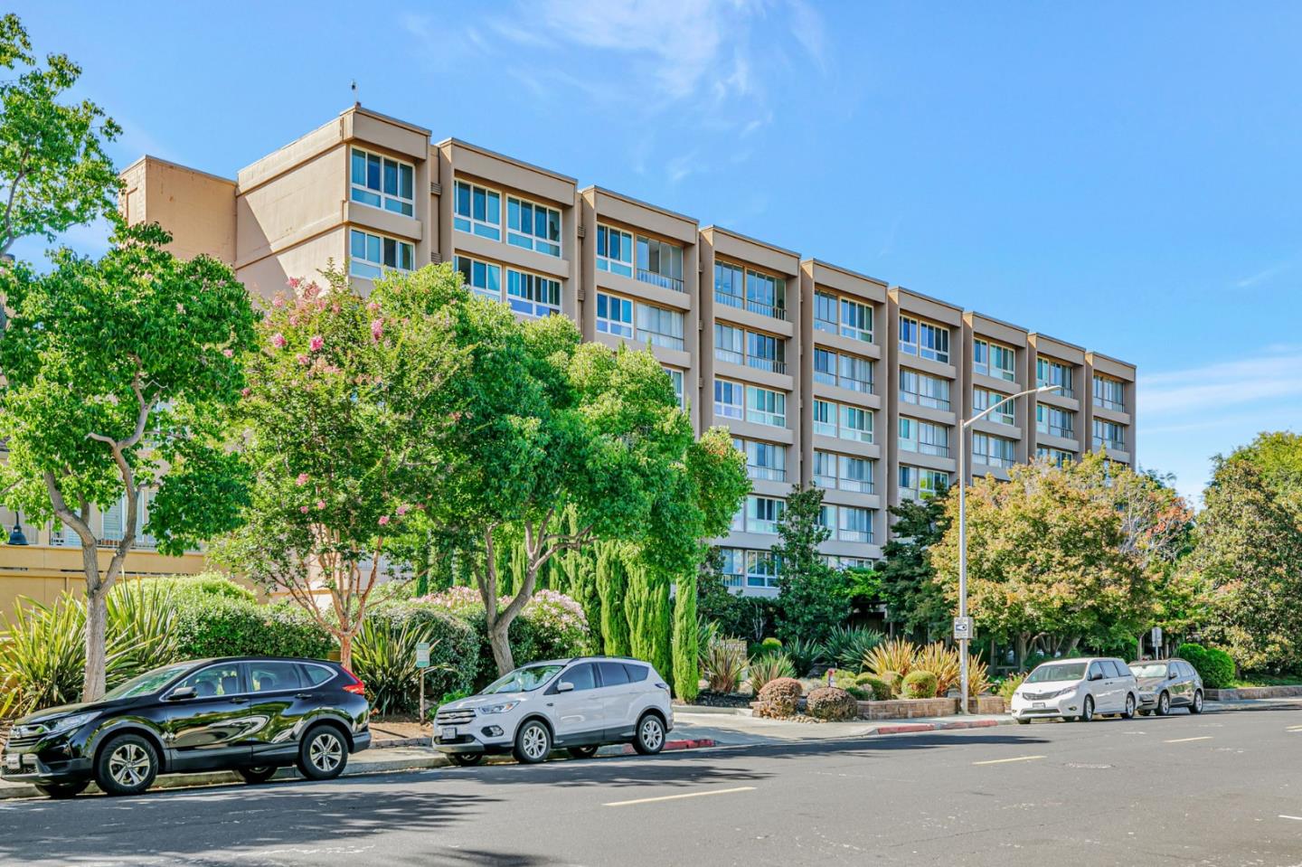 Detail Gallery Image 2 of 35 For 1700 Civic Center Dr #707,  Santa Clara,  CA 95050 - 2 Beds | 2 Baths
