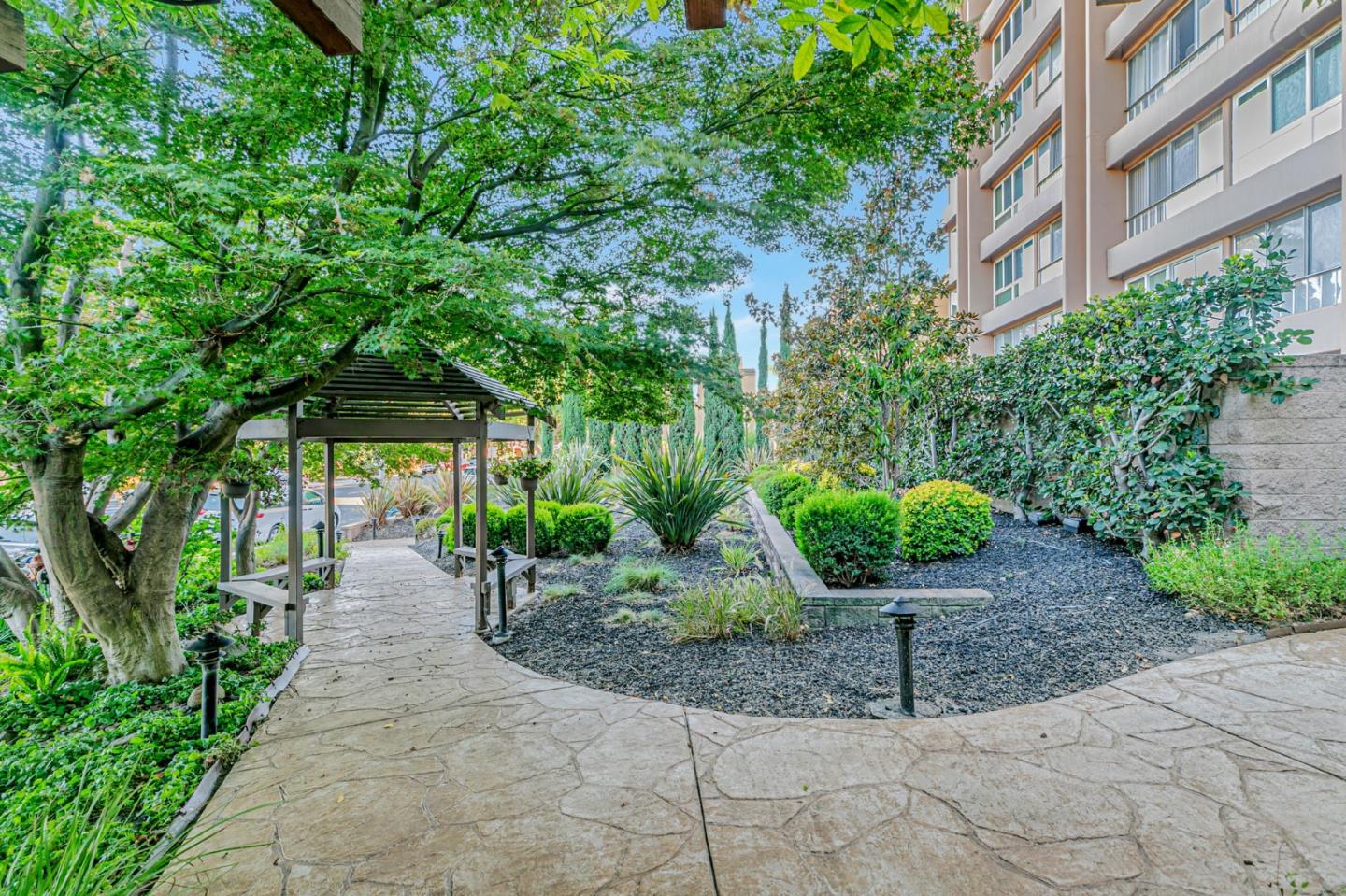 Detail Gallery Image 5 of 35 For 1700 Civic Center Dr #707,  Santa Clara,  CA 95050 - 2 Beds | 2 Baths