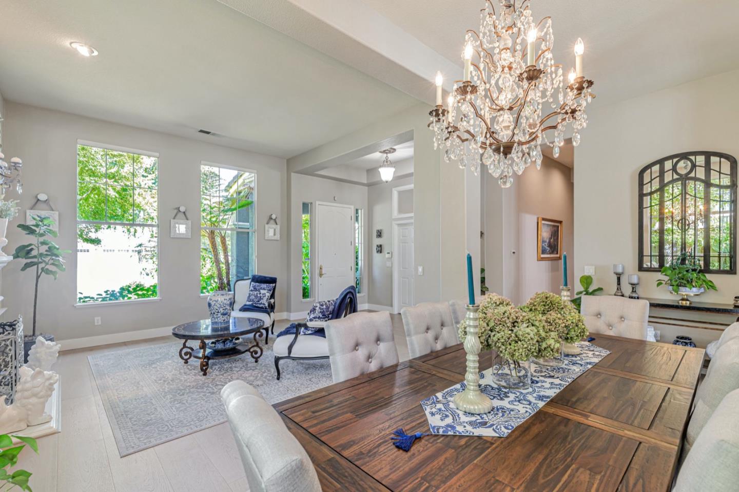 Detail Gallery Image 21 of 73 For 19087 Ravenswood Ct, Morgan Hill,  CA 95037 - 3 Beds | 2/1 Baths