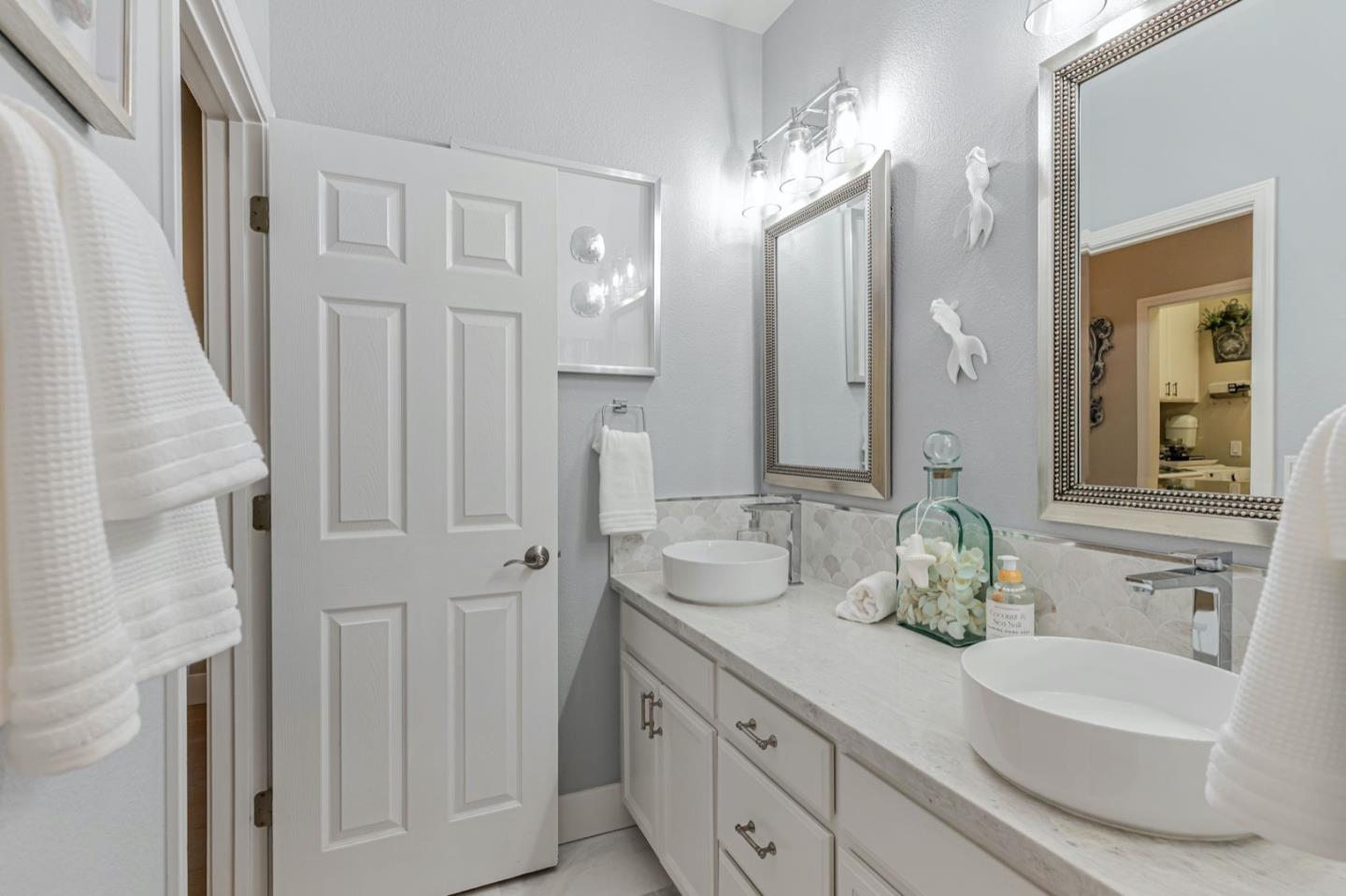 Detail Gallery Image 34 of 73 For 19087 Ravenswood Ct, Morgan Hill,  CA 95037 - 3 Beds | 2/1 Baths