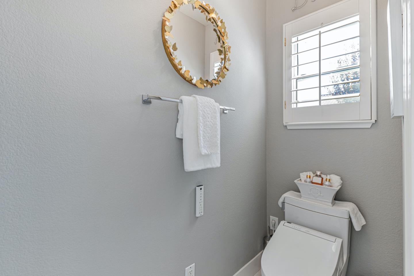 Detail Gallery Image 39 of 73 For 19087 Ravenswood Ct, Morgan Hill,  CA 95037 - 3 Beds | 2/1 Baths