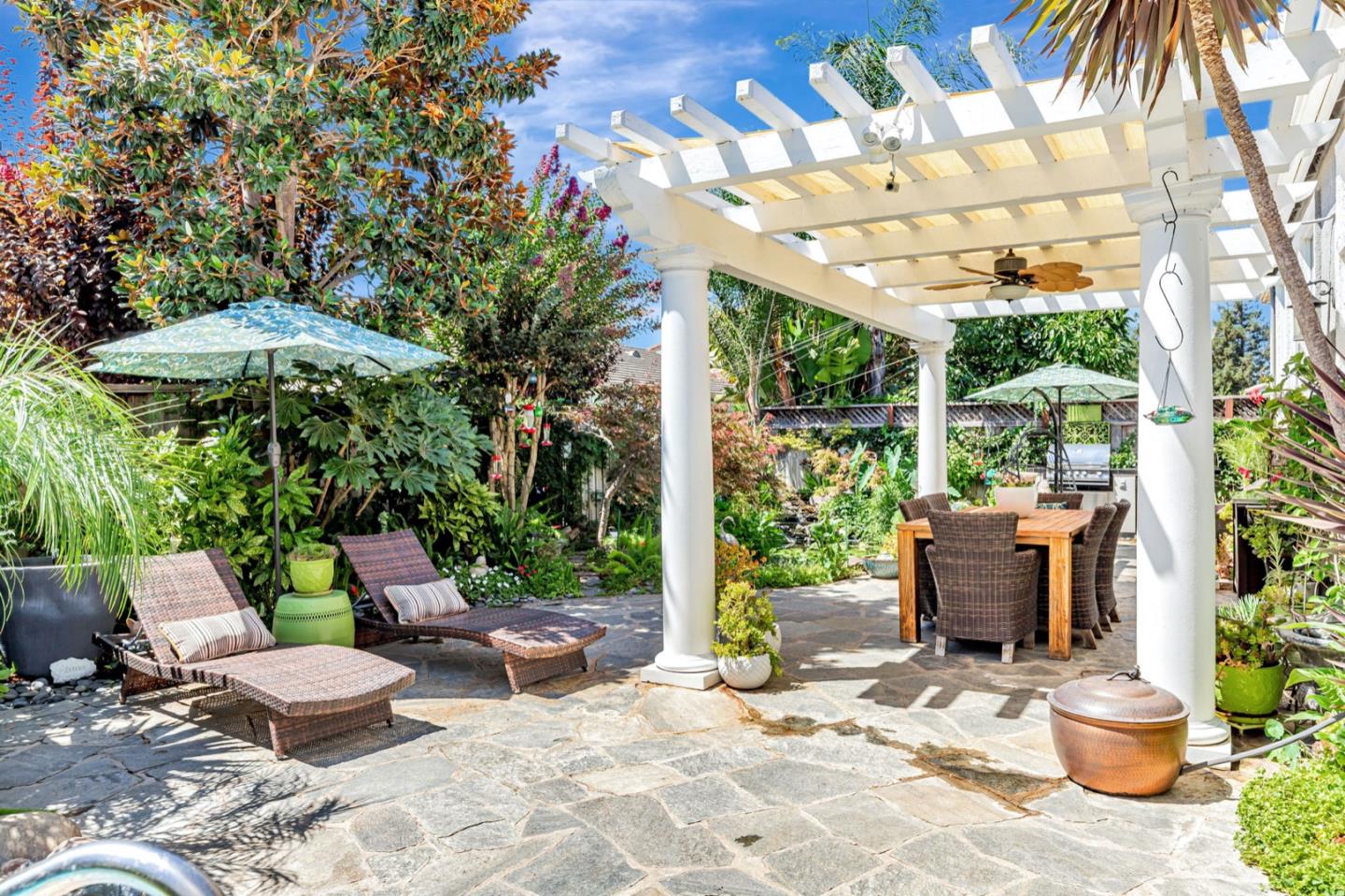 Detail Gallery Image 44 of 73 For 19087 Ravenswood Ct, Morgan Hill,  CA 95037 - 3 Beds | 2/1 Baths