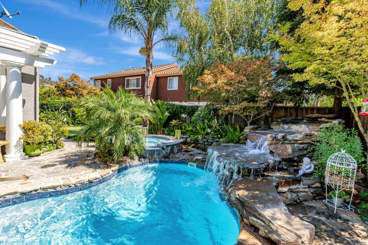 Detail Gallery Image 49 of 73 For 19087 Ravenswood Ct, Morgan Hill,  CA 95037 - 3 Beds | 2/1 Baths