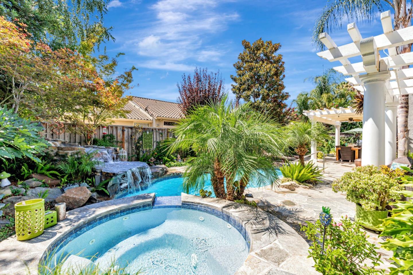 Detail Gallery Image 52 of 73 For 19087 Ravenswood Ct, Morgan Hill,  CA 95037 - 3 Beds | 2/1 Baths