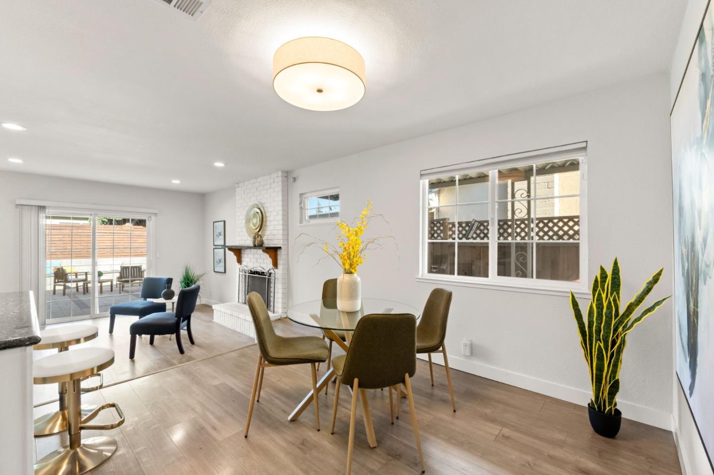 Detail Gallery Image 13 of 100 For 1898 Anne Marie Ct, San Jose,  CA 95132 - 4 Beds | 2 Baths