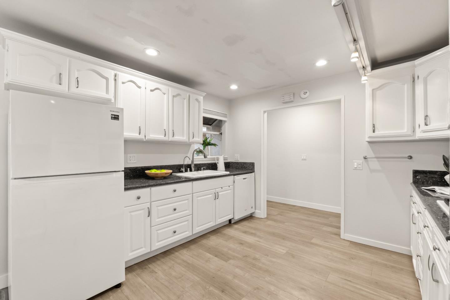 Detail Gallery Image 65 of 100 For 1898 Anne Marie Ct, San Jose,  CA 95132 - 4 Beds | 2 Baths