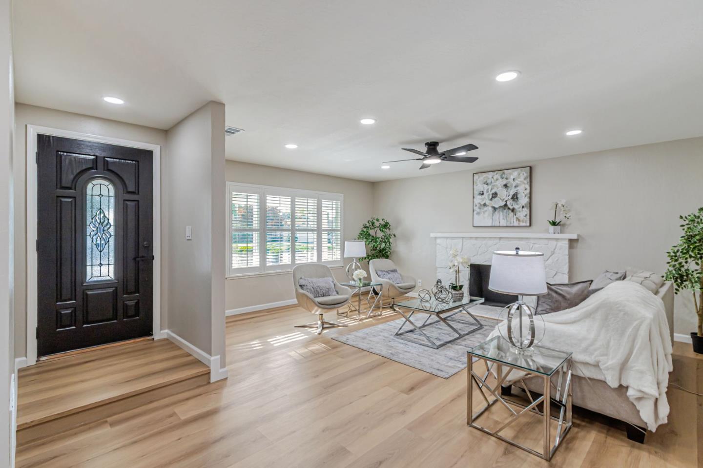 Detail Gallery Image 6 of 36 For 3351 Gardendale Dr, San Jose,  CA 95118 - 3 Beds | 2 Baths