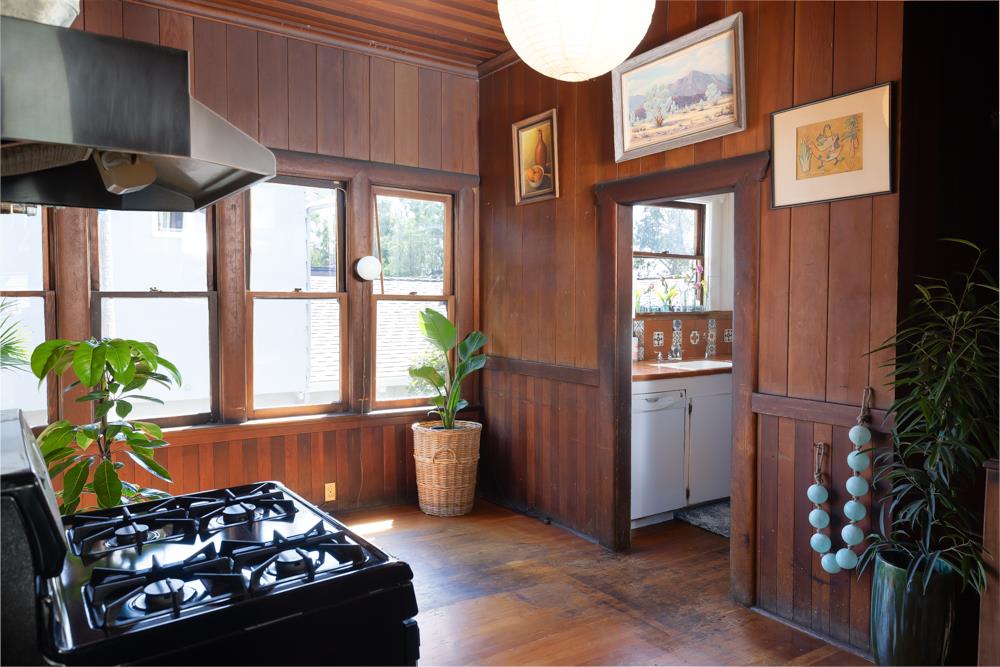 Detail Gallery Image 18 of 60 For 2-1130 E Cliff Dr, Santa Cruz,  CA 95062 - 4 Beds | 2 Baths