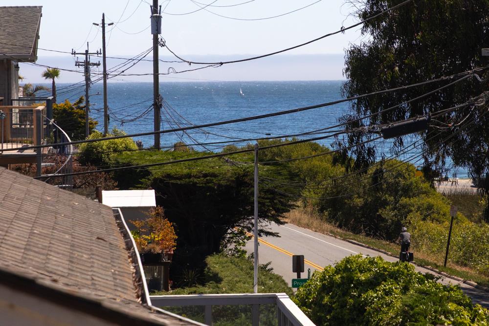 Detail Gallery Image 53 of 60 For 2-1130 E Cliff Dr, Santa Cruz,  CA 95062 - 4 Beds | 2 Baths