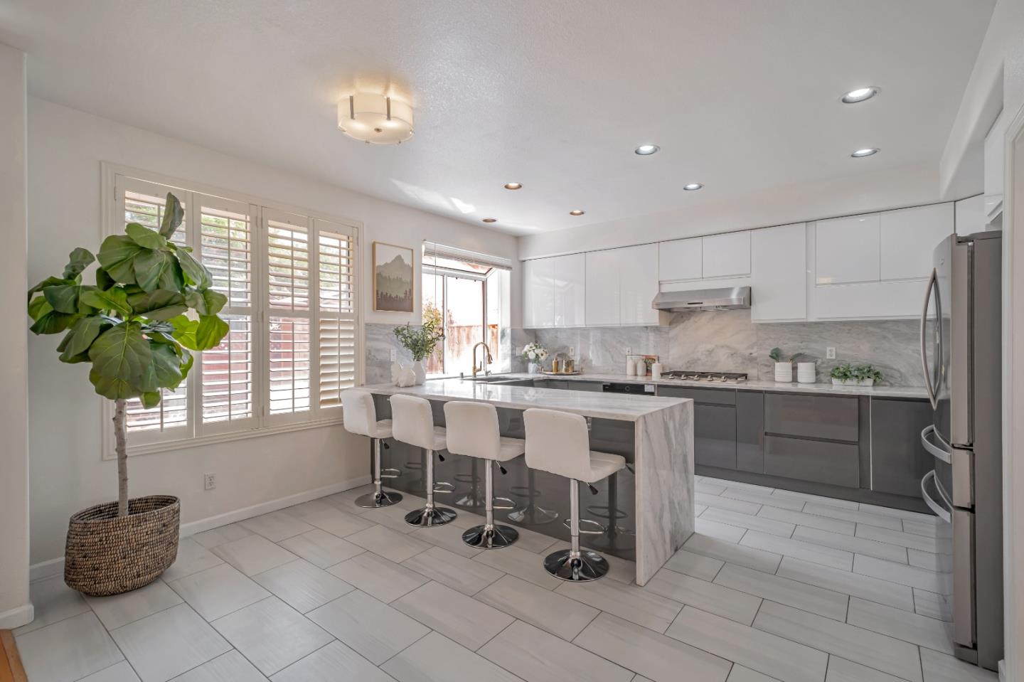 Detail Gallery Image 12 of 38 For 15180 Orion Rd, San Leandro,  CA 94579 - 4 Beds | 3 Baths