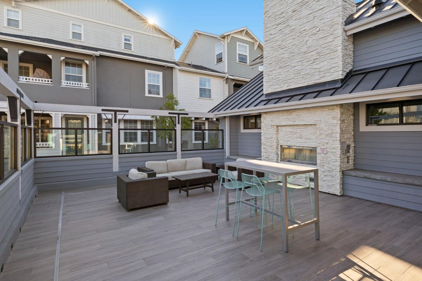 Detail Gallery Image 17 of 29 For 37413 Bowline Rd, Newark,  CA 94560 - 2 Beds | 2/1 Baths