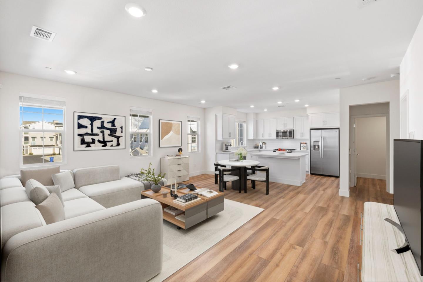 Detail Gallery Image 2 of 29 For 37413 Bowline Rd, Newark,  CA 94560 - 2 Beds | 2/1 Baths