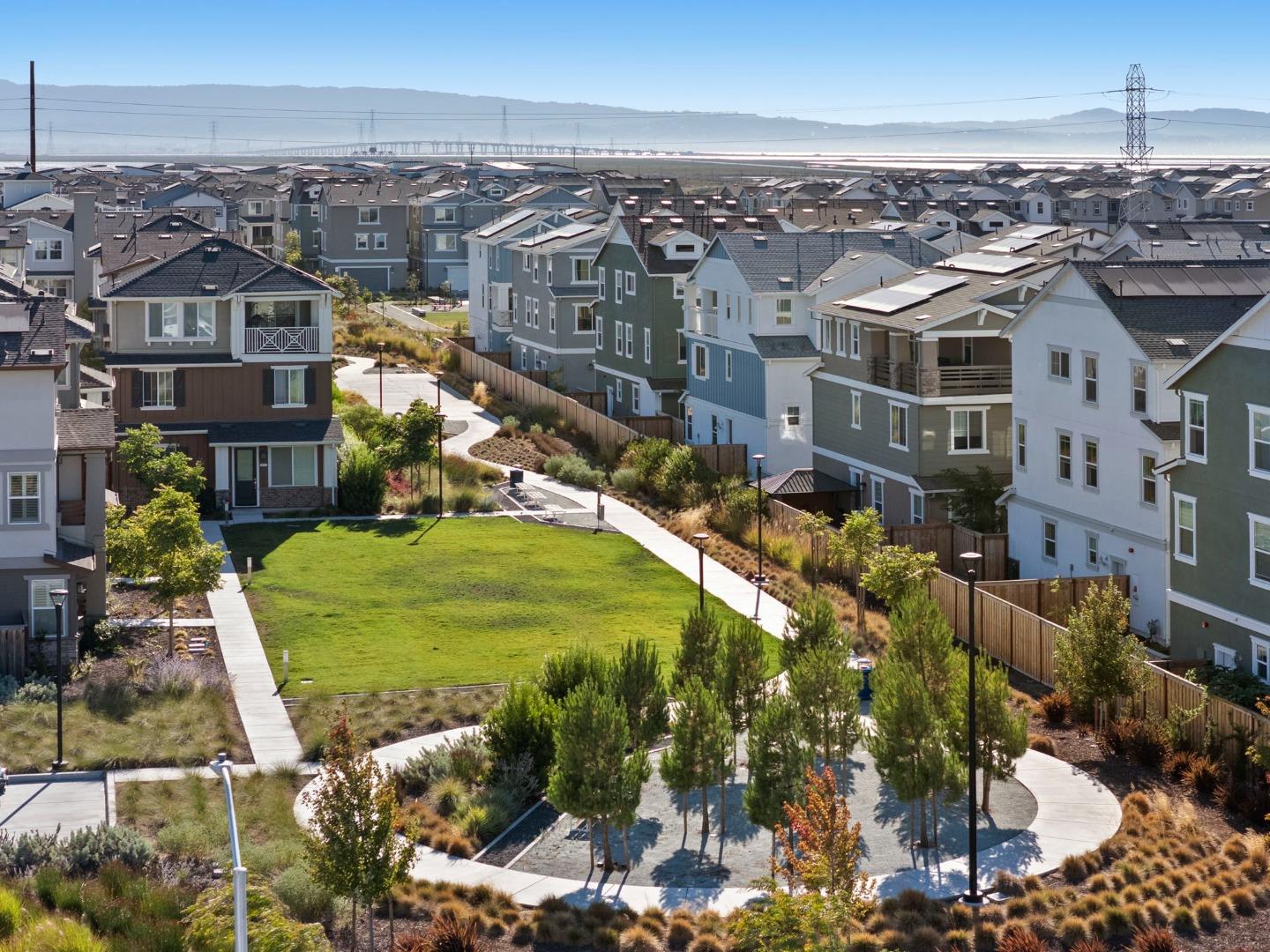 Detail Gallery Image 20 of 29 For 37413 Bowline Rd, Newark,  CA 94560 - 2 Beds | 2/1 Baths
