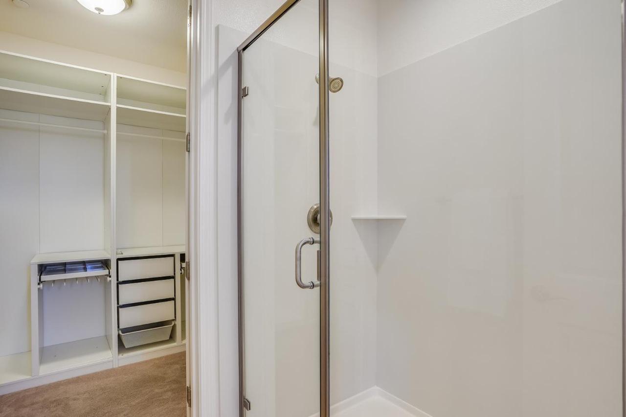 Detail Gallery Image 8 of 17 For 1958 Trento Loop, Milpitas,  CA 95035 - 3 Beds | 3 Baths