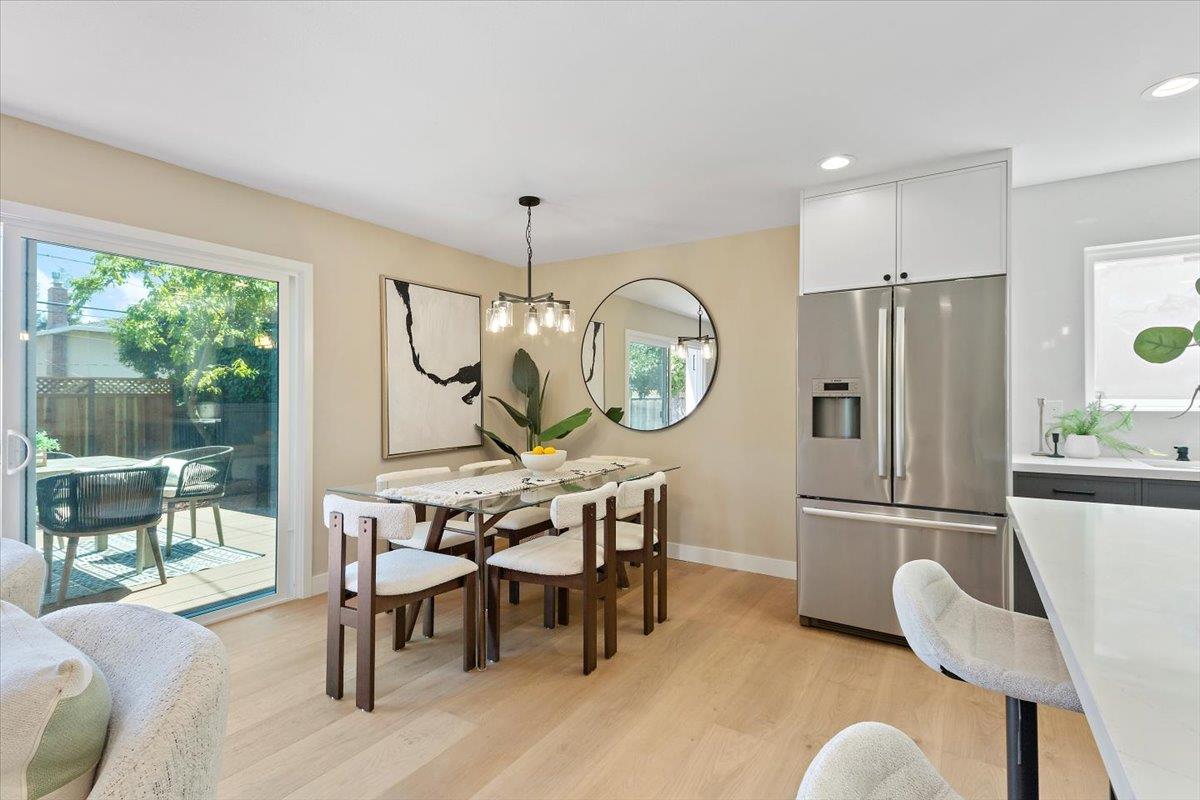 Detail Gallery Image 18 of 47 For 1744 Lark Ln, Sunnyvale,  CA 94087 - 4 Beds | 3 Baths