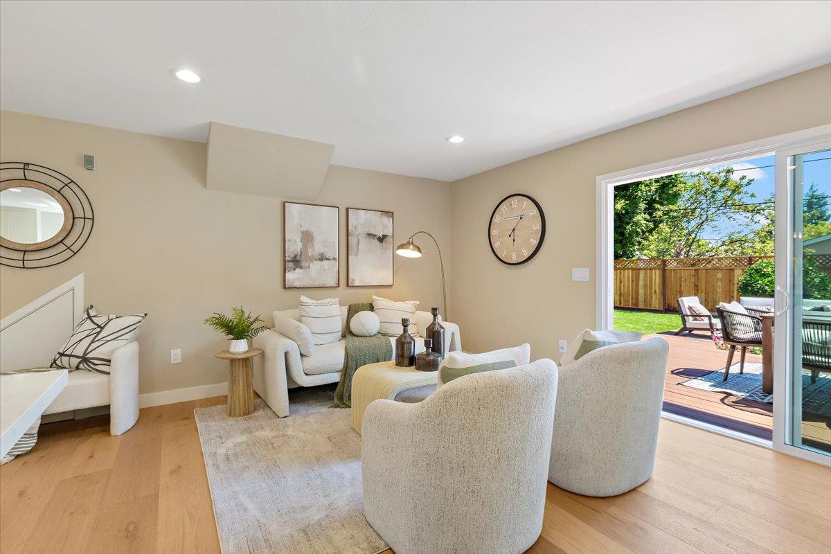 Detail Gallery Image 22 of 47 For 1744 Lark Ln, Sunnyvale,  CA 94087 - 4 Beds | 3 Baths
